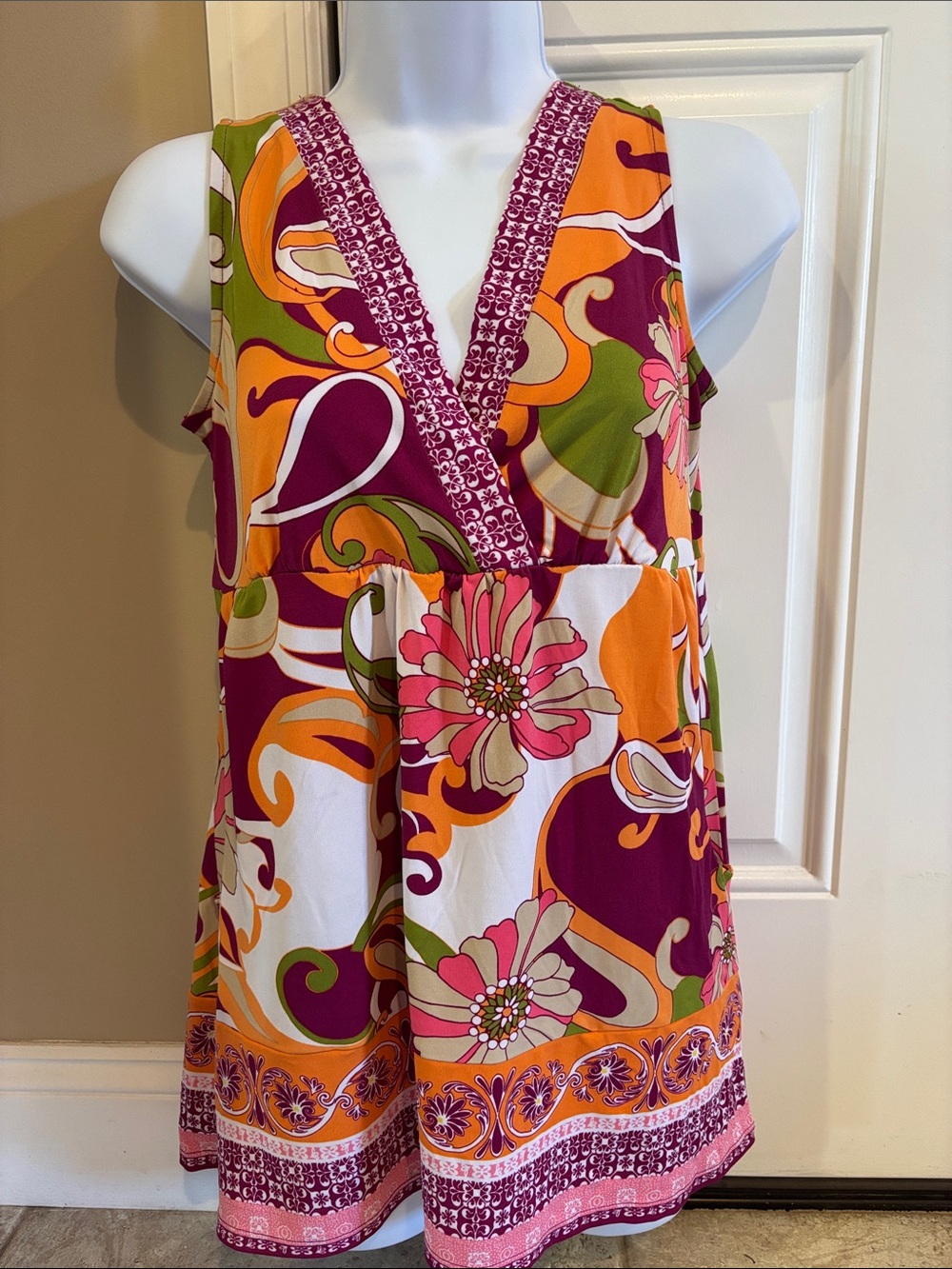 Axcess Purple Orange Pink Floral V-Neck Sleeveless Tank